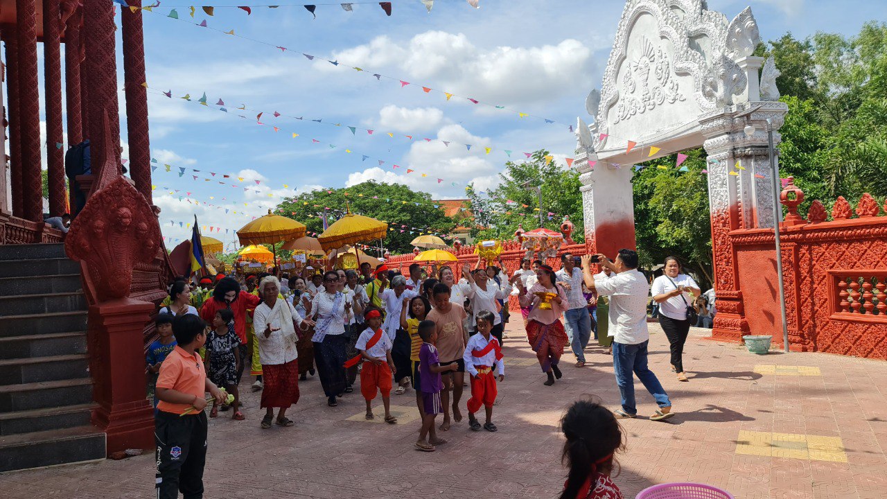 បុណ្យកឋិន​ទានមហាសា​មគ្គីដង្ហែ និង​វេរប្រគេនដល់ព្រះសង្ឃគ​ង់ចាំព្រះវស្សា​ នៅវត្តពោធិ៍សុវណ្ណ សិ​លារាម ហៅវត្តអណ្ដូង​ថ្មមាស ក្នុងក្រុងប៉ោ​យប៉ែត