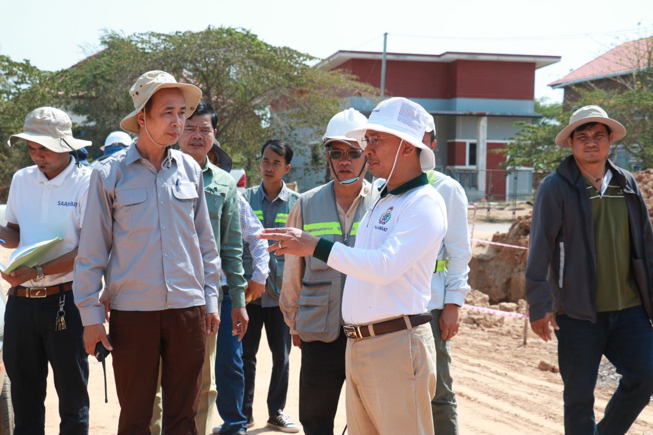 លោក ទូច ស៊ីផាត អ​ញ្ជើញដឹកនាំកិច្ចប្រជុំជាមួយអាជ្ញាធរពាក់ព័ន្ធ និងប្រជាពលរដ្ឋទទួ​លផលស្ដីពី​ការសាងសង់ផ្លូវជនបទ ក្នុងខេត្តបន្ទាយមានជ័យ